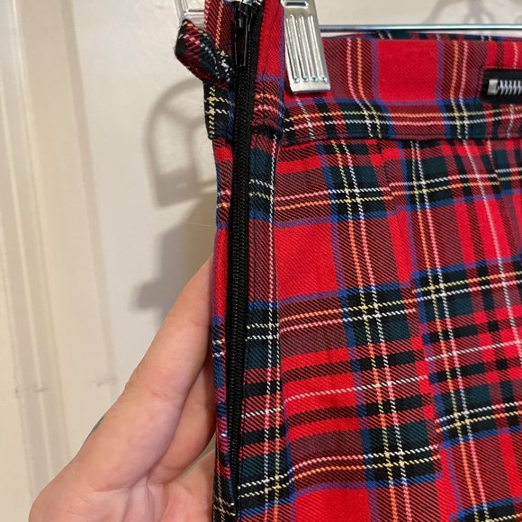 Red Plaid Mini Skirt - Picture 4 of 5
